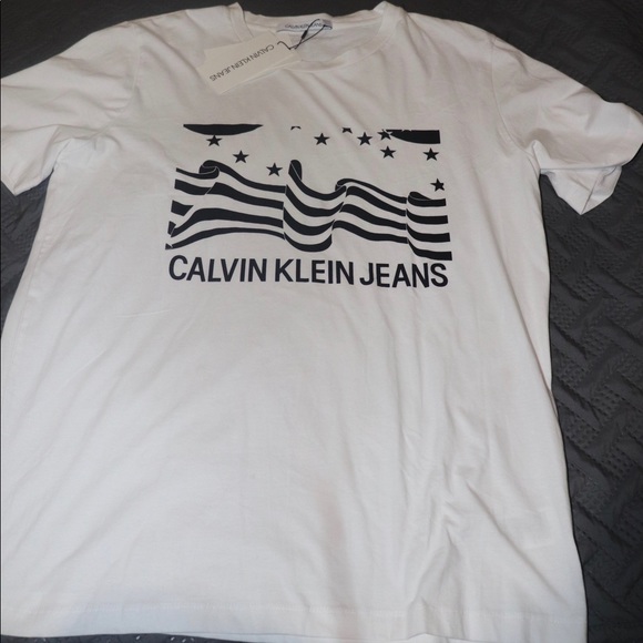 Calvin Klein Jeans White Tshirt size XXl - Picture 3 of 5